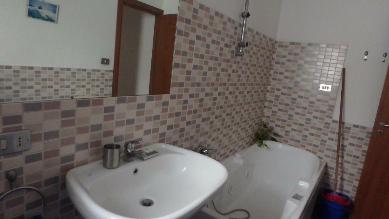 Camera Silenziosa Con Bagno Privato In Centro Citta Hotel Palermo Exterior photo